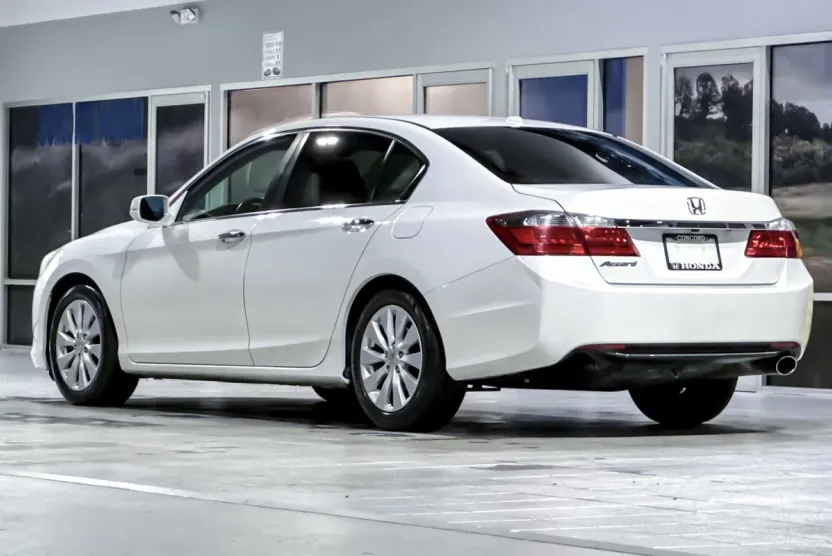 2013 Honda Accord EX-L photo 1