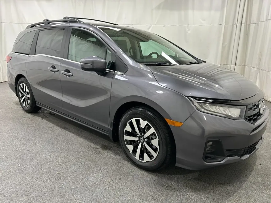 2026 Honda Odyssey EX-L photo 1