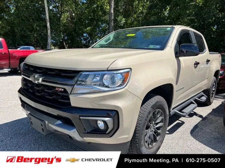 2022 Chevrolet Colorado Z71 photo 1