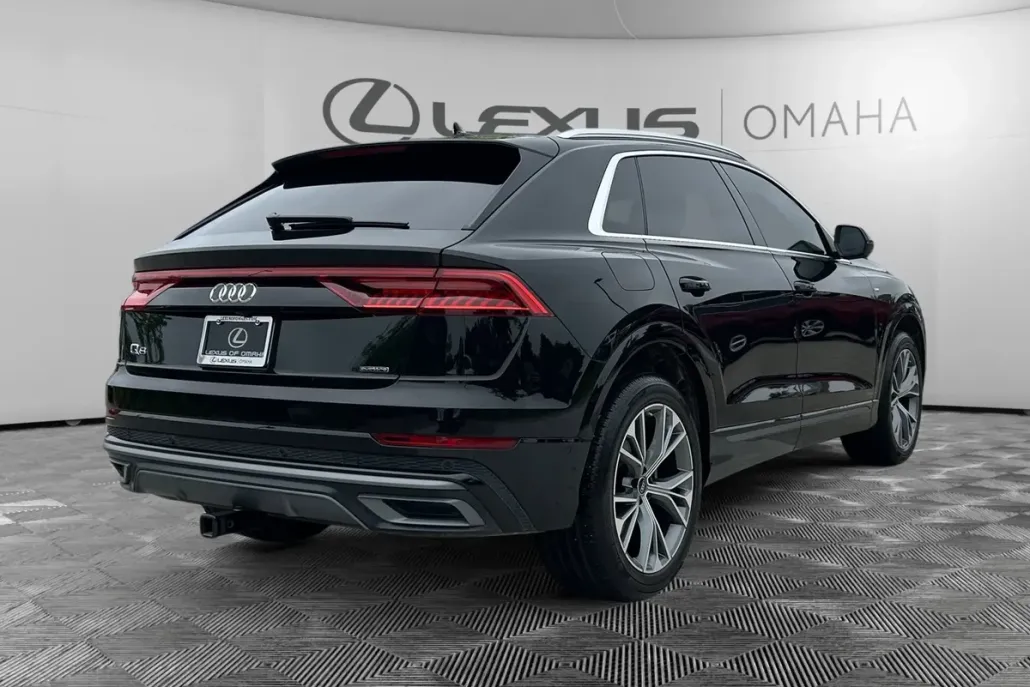 2023 Audi Q8 Premium Plus 55 photo 1