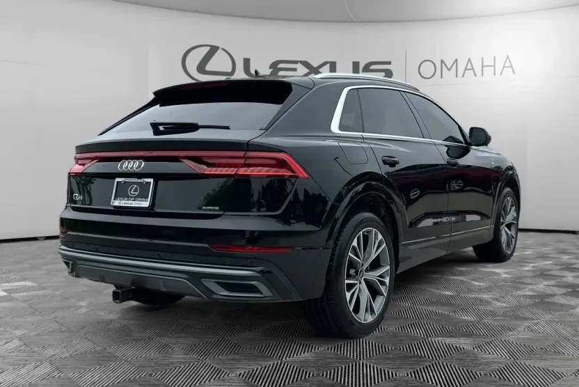 2023 Audi Q8 Premium Plus 55 photo 1