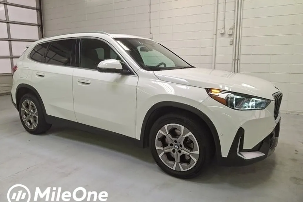 2023 Bmw X1 XDrive28i photo 1