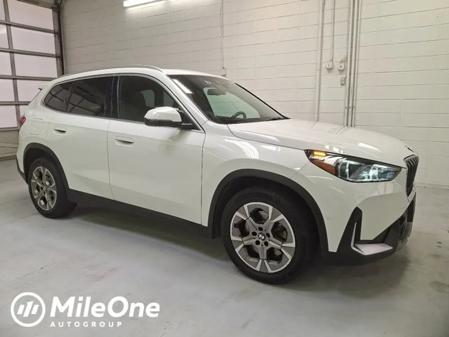 2023 Bmw X1 XDrive28i photo 1