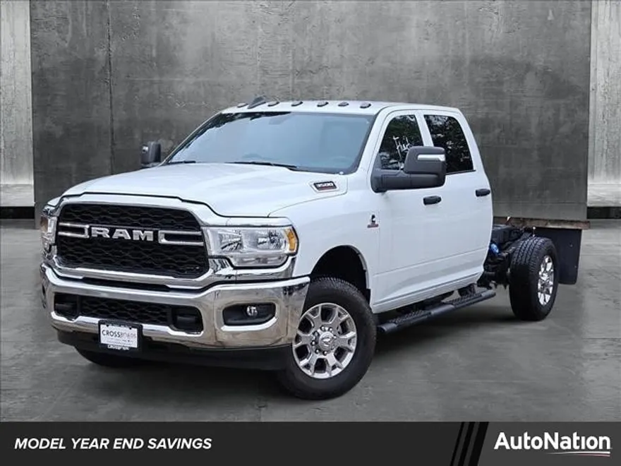 2024 Ram 3500 Tradesman photo 1