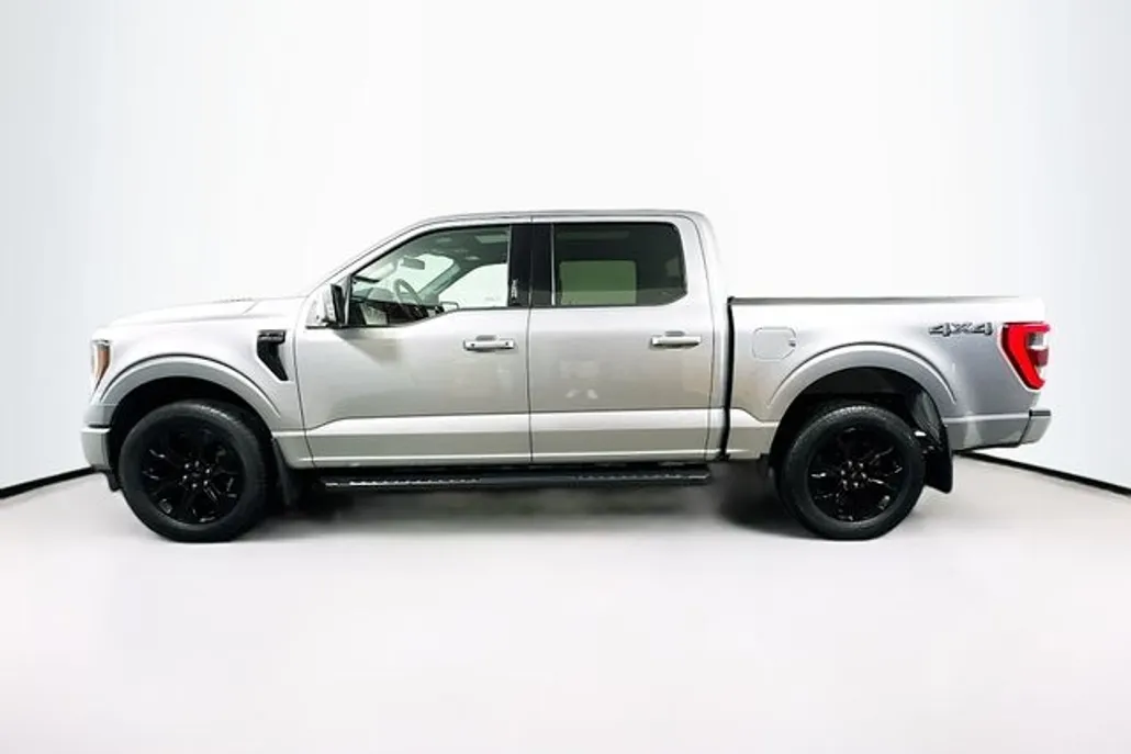 2022 Ford F-150 Lariat photo 1