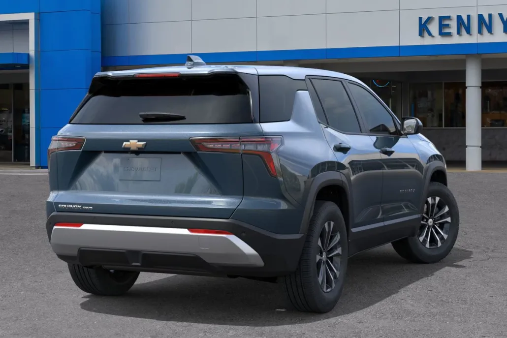 2026 Chevrolet Equinox LT photo 1