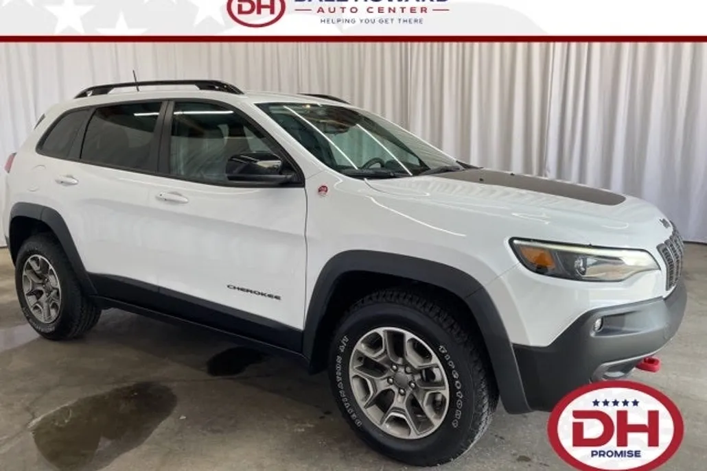 2022 Jeep Cherokee Trailhawk photo 1
