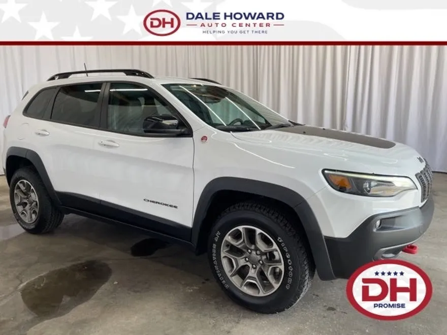 2022 Jeep Cherokee Trailhawk photo 1