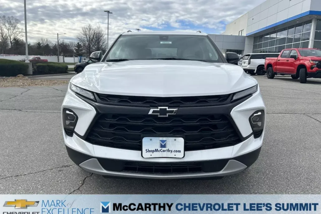 2025 Chevrolet Blazer 2LT photo 1