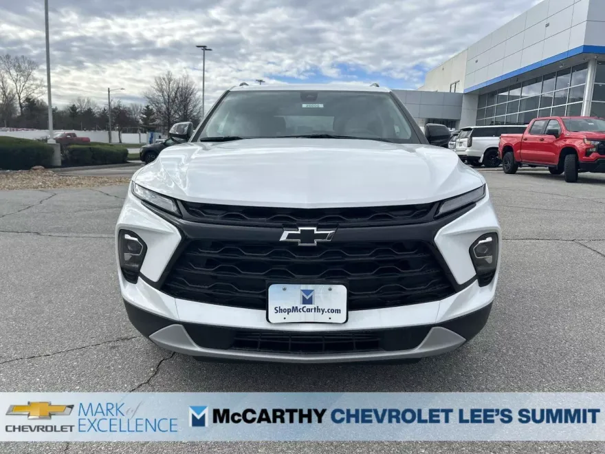 2025 Chevrolet Blazer 2LT photo 1
