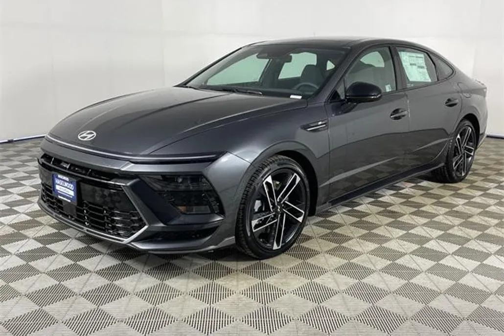 2025 Hyundai Sonata N Line photo 1