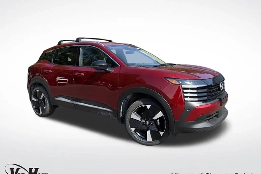2026 Nissan Kicks SR photo 1
