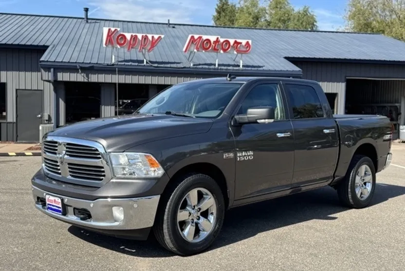 2017 Ram 1500 Big Horn photo 1
