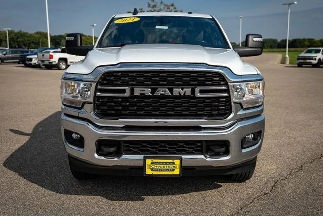 2024 Ram 2500 Big Horn photo 1