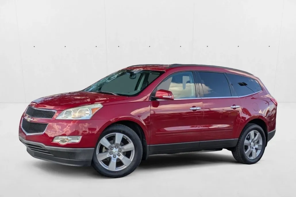 2012 Chevrolet Traverse 1LT photo 1