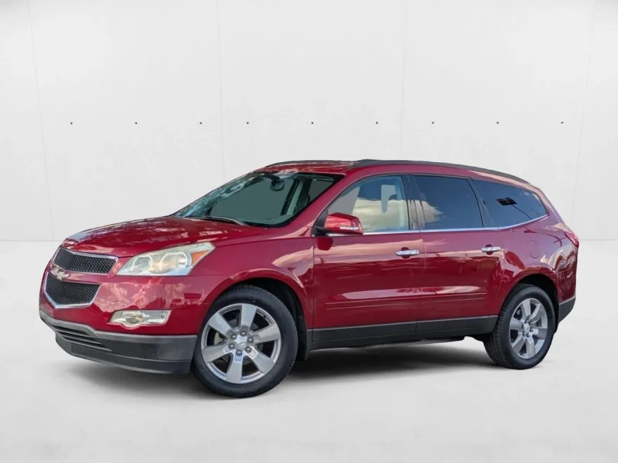 2012 Chevrolet Traverse 1LT photo 1