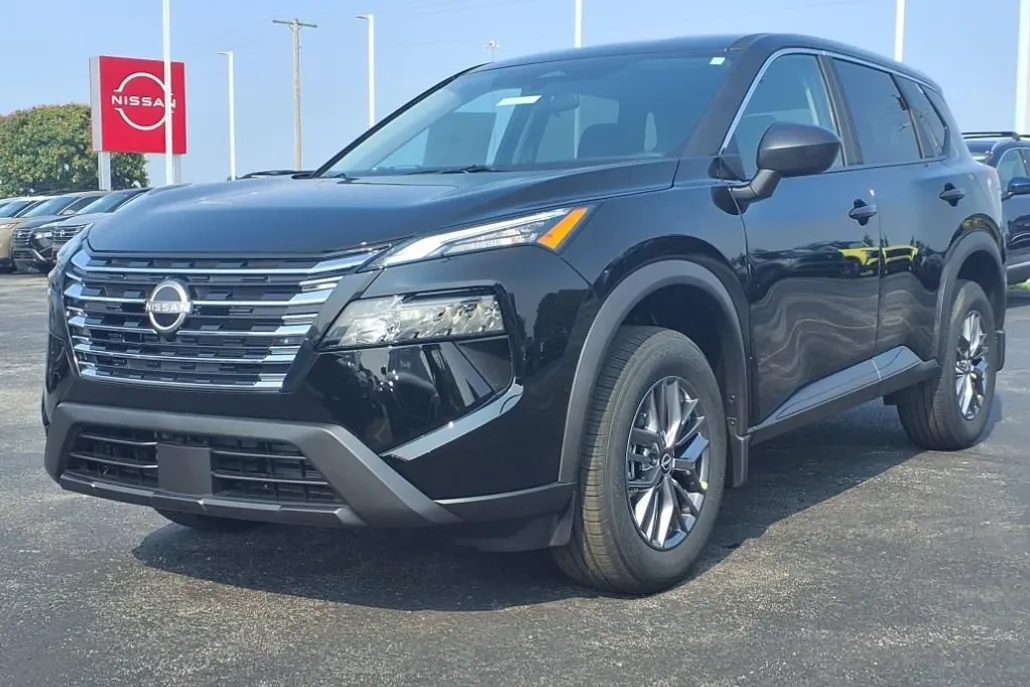 2026 Nissan Rogue S photo 1