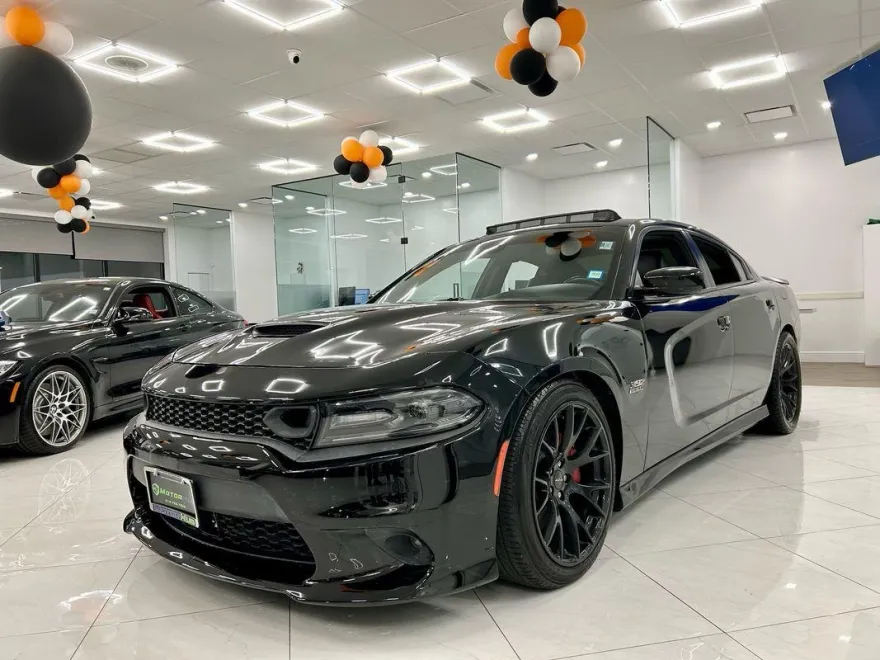 2019 Dodge Charger R/T Scat Pack photo 1