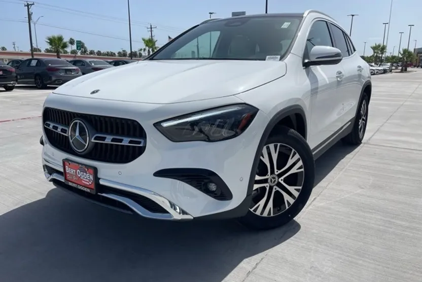 2025 Mercedes Benz GLA 250 photo 1
