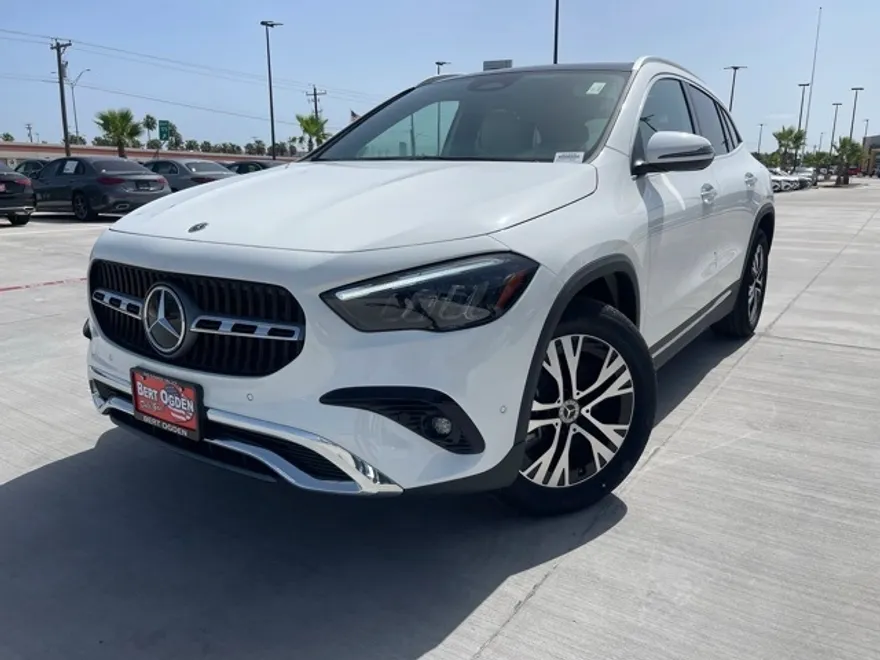 2025 Mercedes Benz GLA 250 photo 1