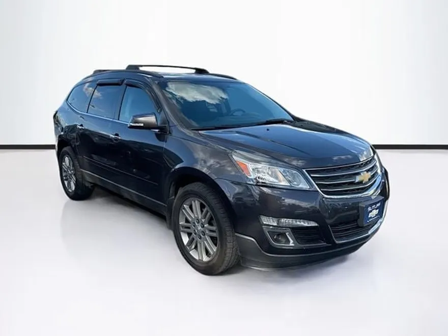 2015 Chevrolet Traverse 1LT photo 1