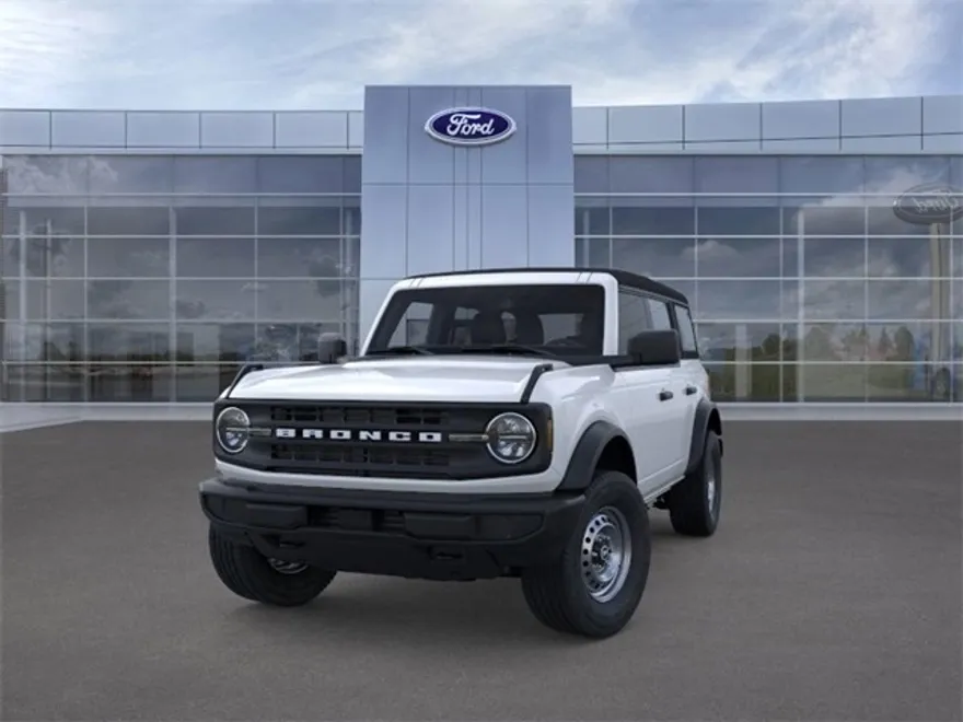 2025 Ford Bronco Base photo 1