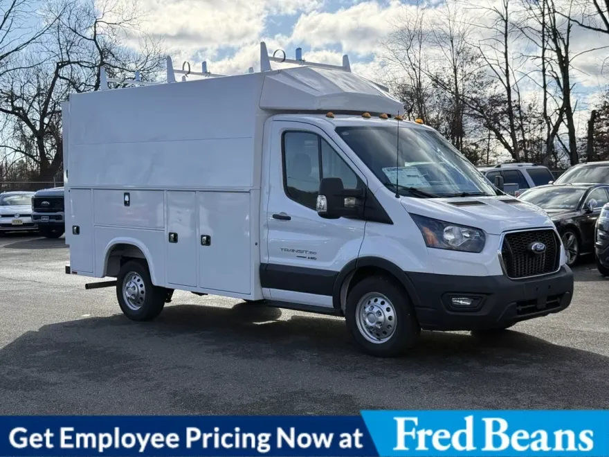 2024 Ford Transit photo 1