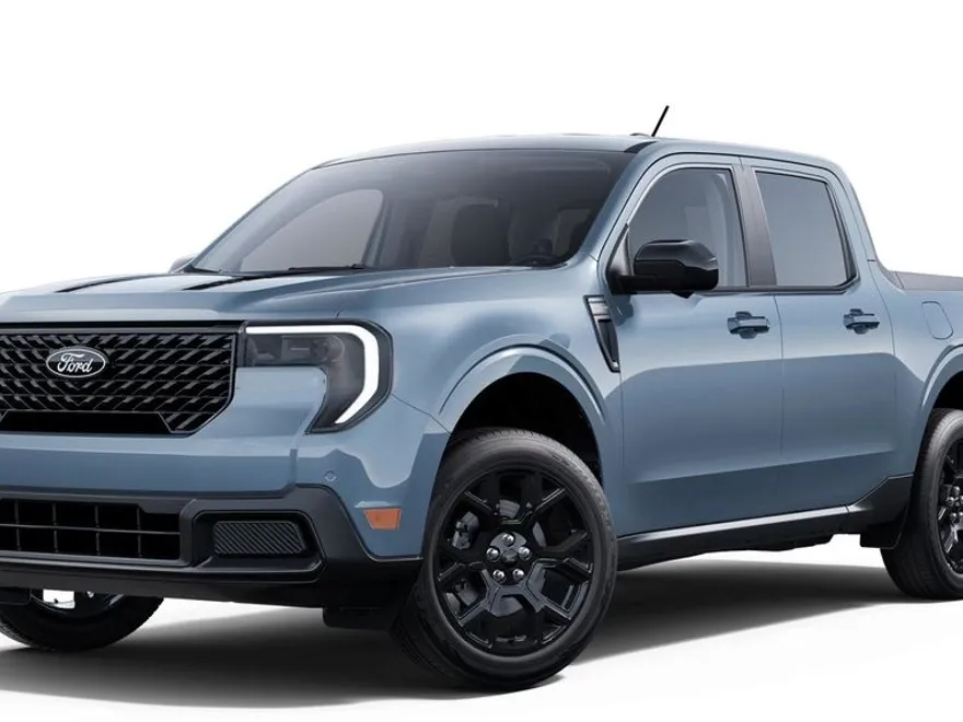 2025 Ford Maverick Lariat photo 1