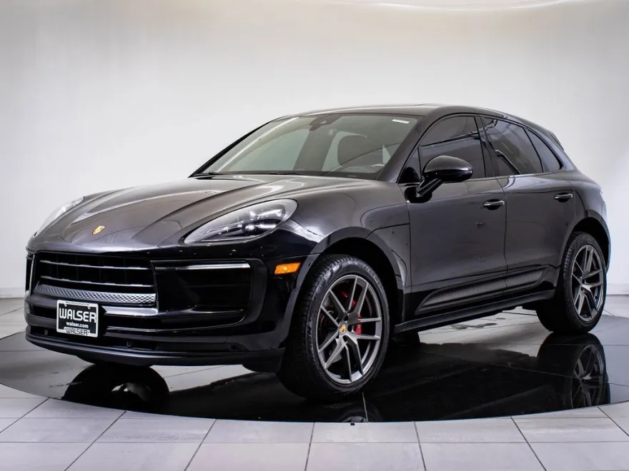 2022 Porsche Macan S photo 1