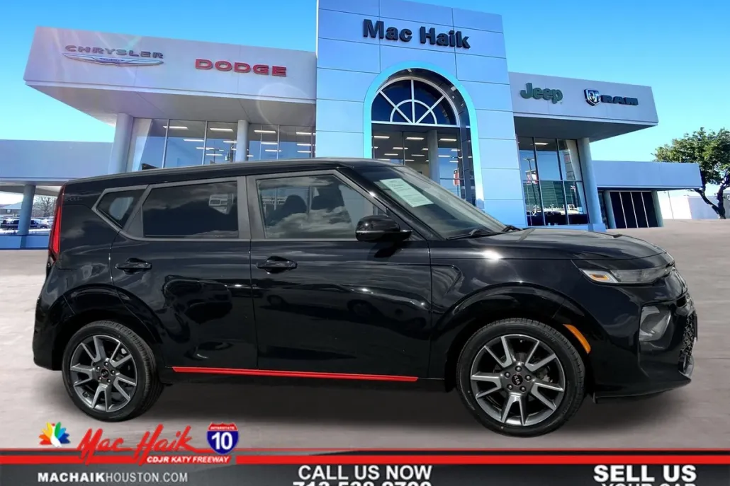 2020 Kia Soul GT-Line photo 1