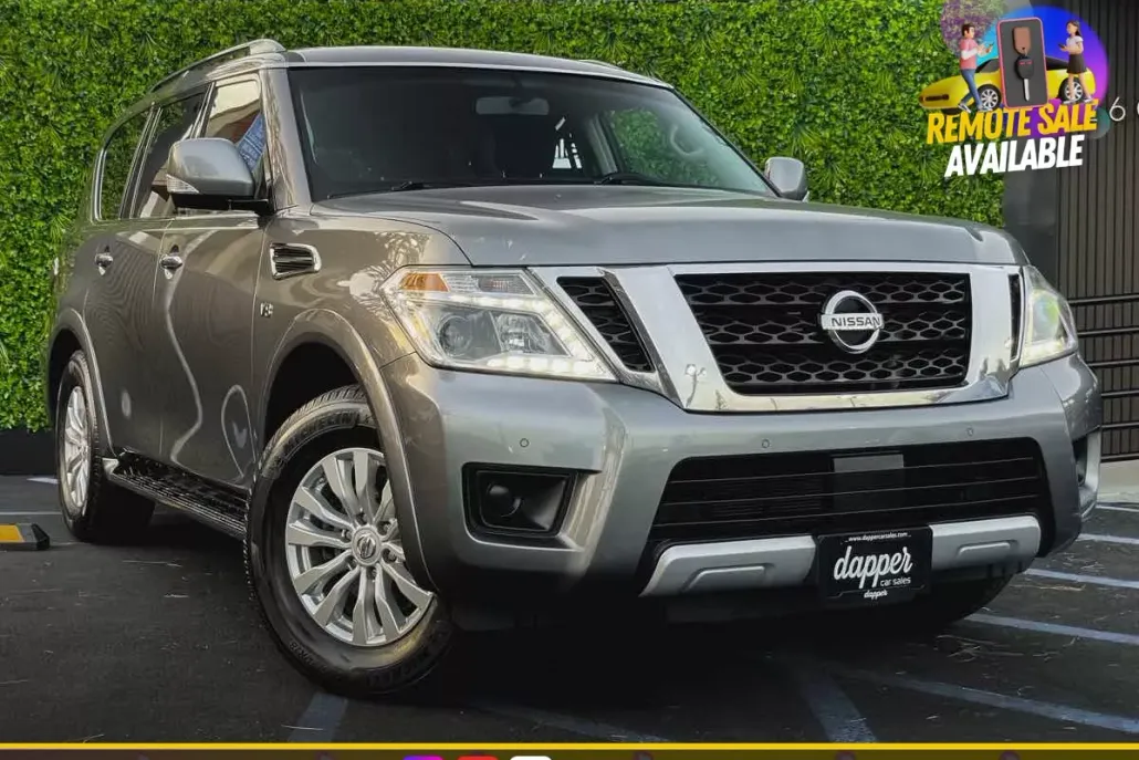 2017 Nissan Armada SV photo 1