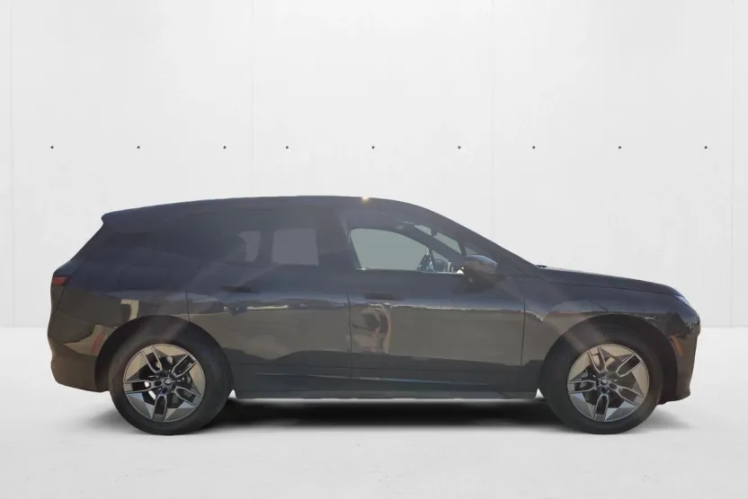 2022 Bmw iX xDrive50i photo 1
