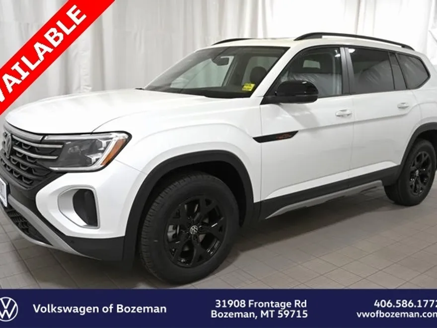 2024 Volkswagen Atlas Peak Edition SEL photo 1