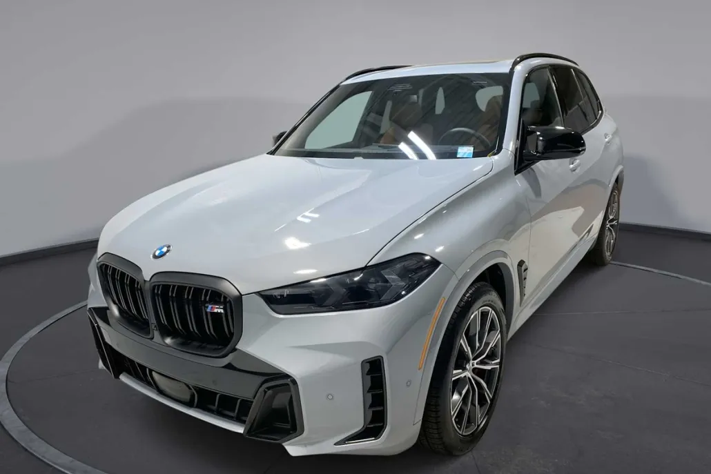 2025 Bmw X5 M60i photo 1