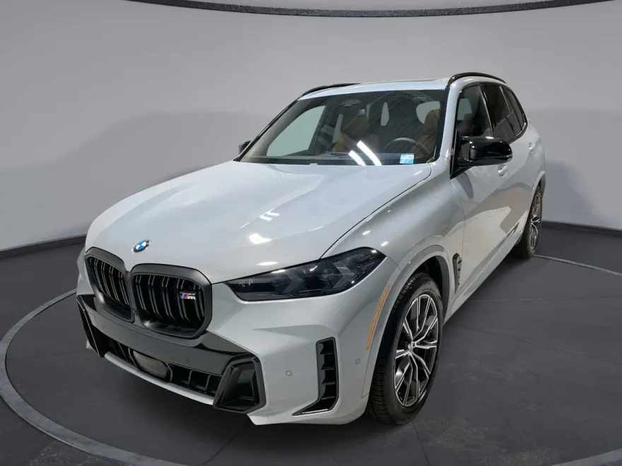 2025 Bmw X5 M60i photo 1