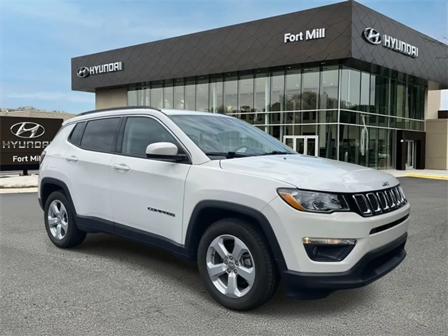 2021 Jeep Compass Latitude photo 1