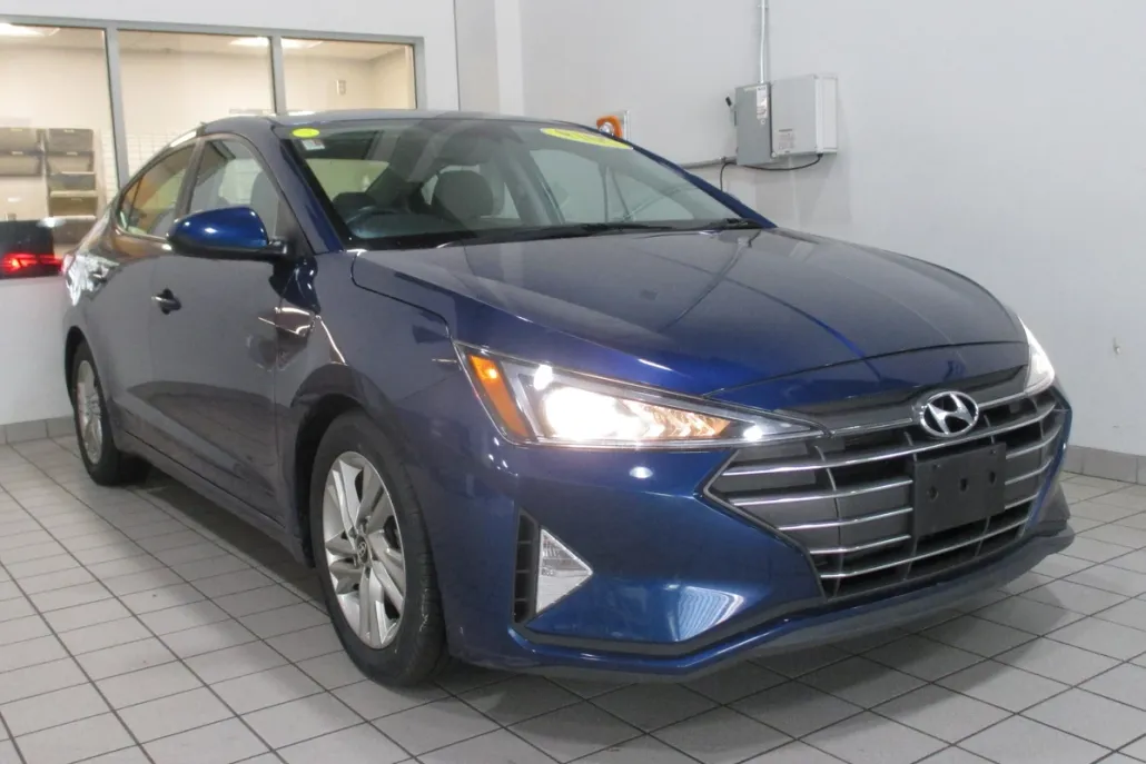 2019 Hyundai Elantra Value Edition photo 1