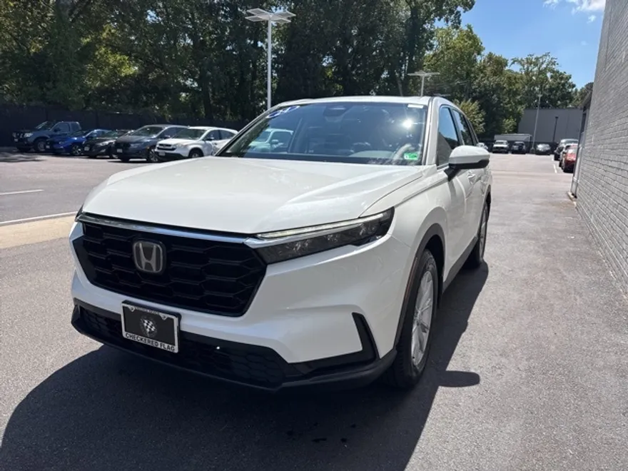 2024 Honda CR-V EX photo 1