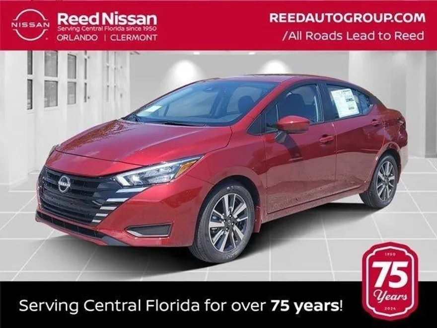2025 Nissan Versa SV photo 1