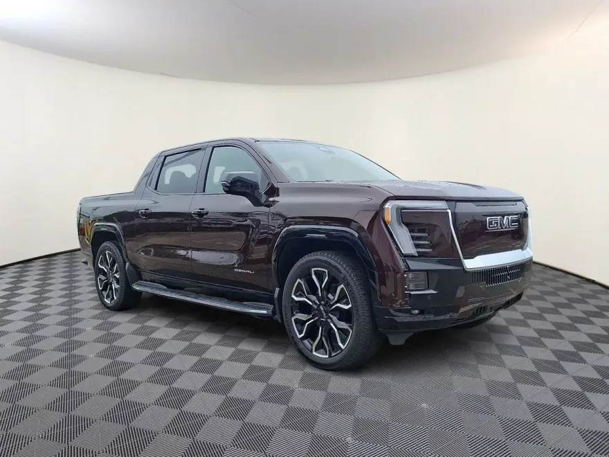 2025 Gmc Sierra EV Denali photo 1