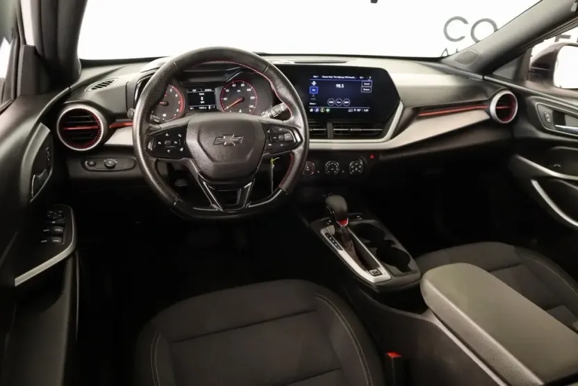 2024 Chevrolet Trax photo 1