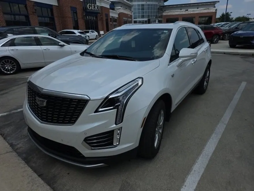 2022 Cadillac XT5 Premium Luxury photo 1