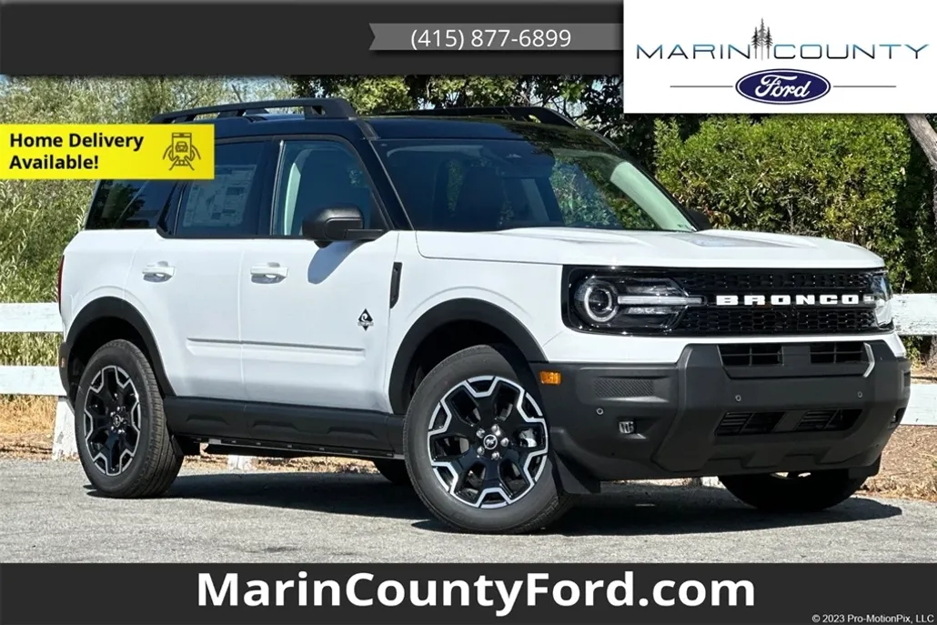 2025 Ford Bronco Sport Outer Banks photo 1