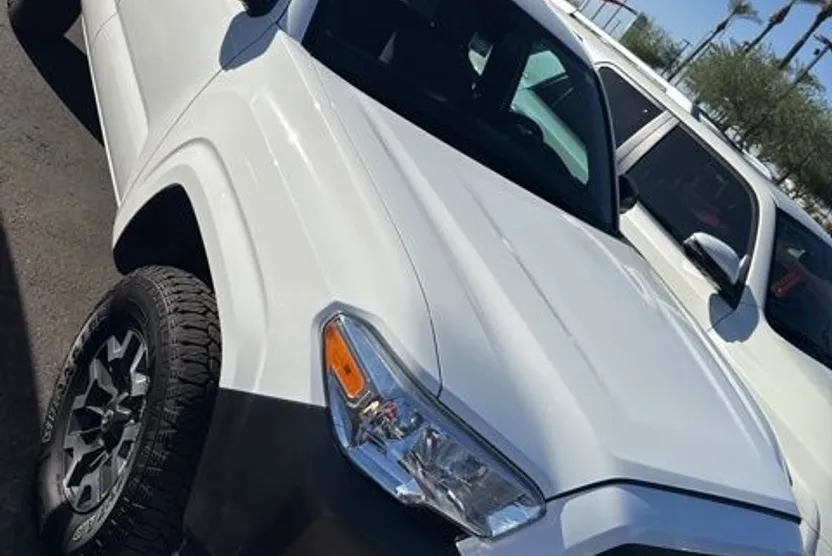 2022 Toyota Tacoma SR Access Cab photo 1