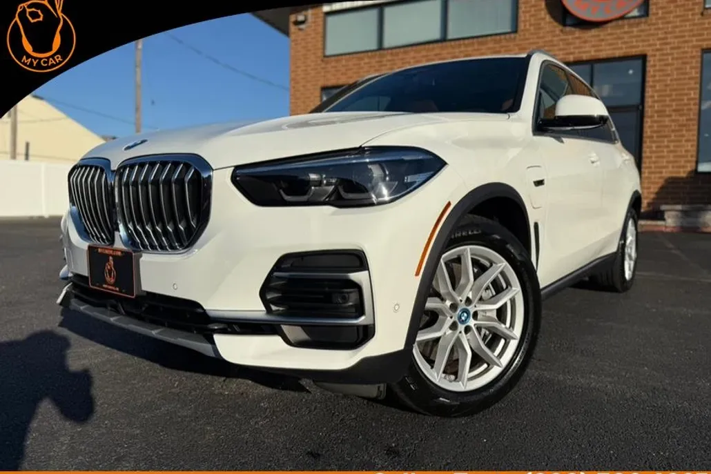 2022 Bmw X5 xDrive45e photo 1