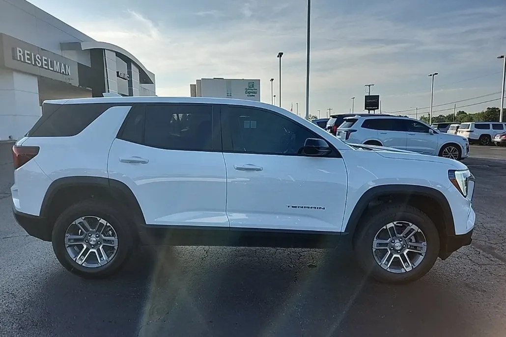 2026 Gmc Terrain Elevation photo 1