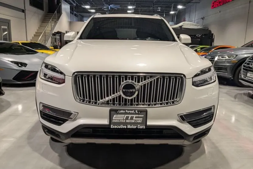 2017 Volvo XC90 T8 Excellence photo 1