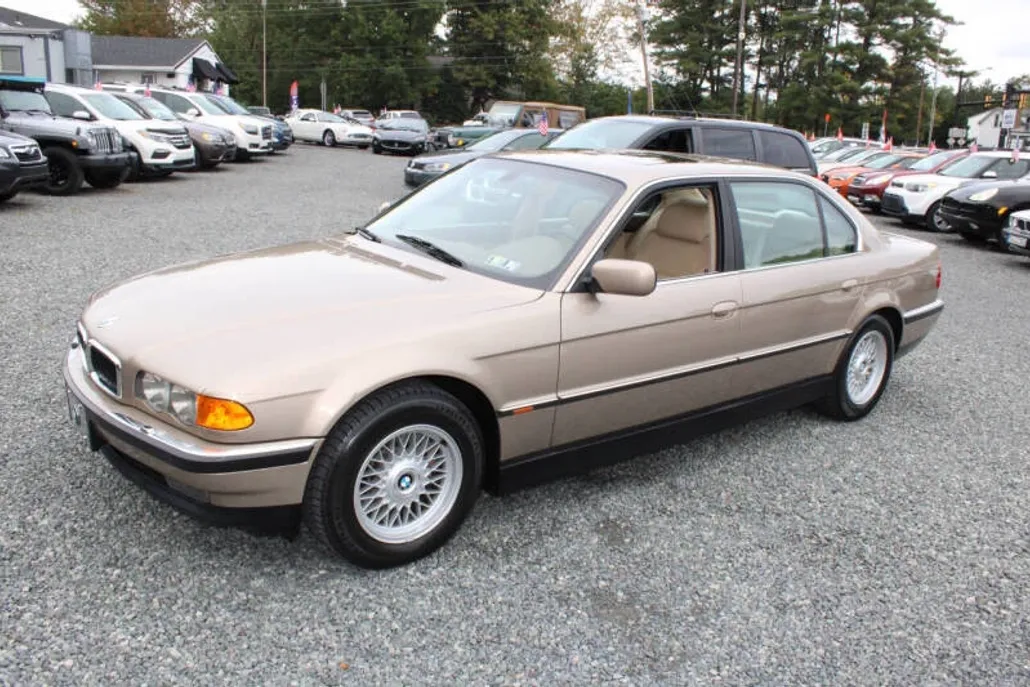 2000 Bmw 740iL 7-Series photo 1