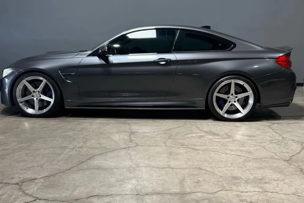 2016 Bmw M4 Coupe photo 1