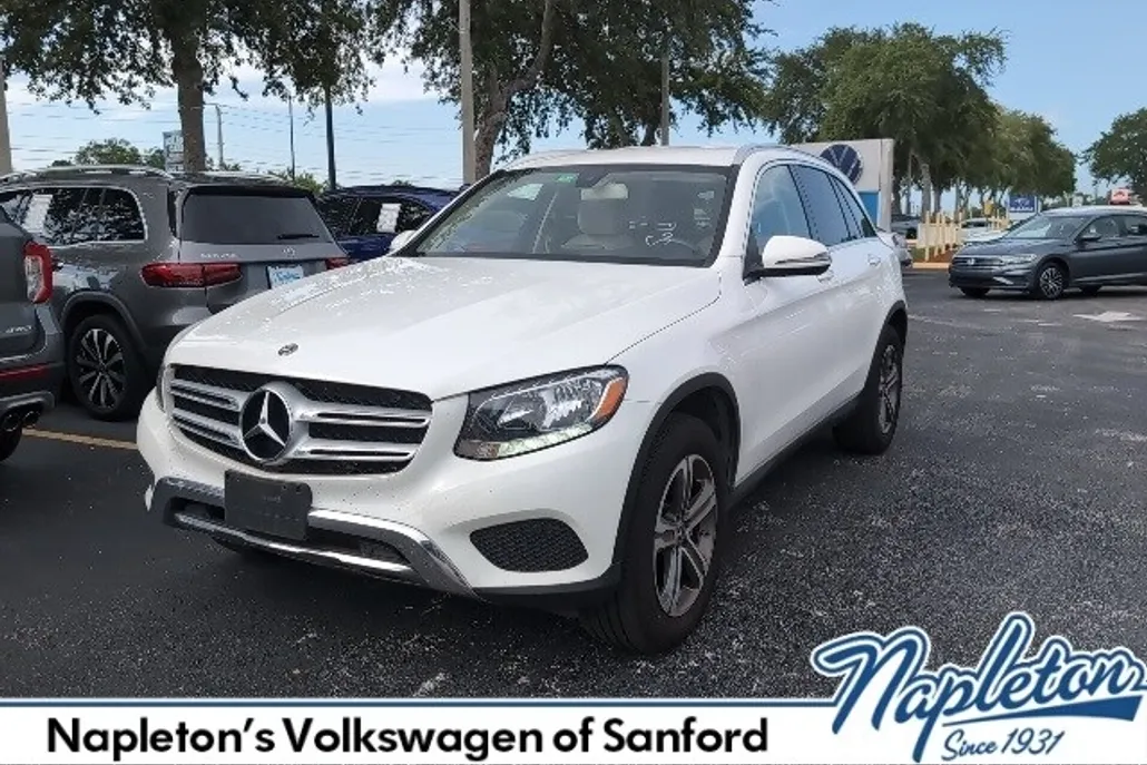 2019 Mercedes Benz GLC 300 photo 1